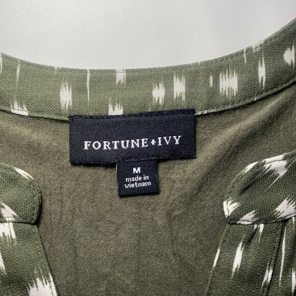 Fortune + Ivy Brielle Olive Print Womens M Blouse Tank V-Neck Mixed Material EUC - Picture 3 of 8